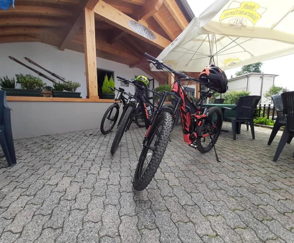Albergo Canella Fuipiano Valle Imagna Buitenkant foto