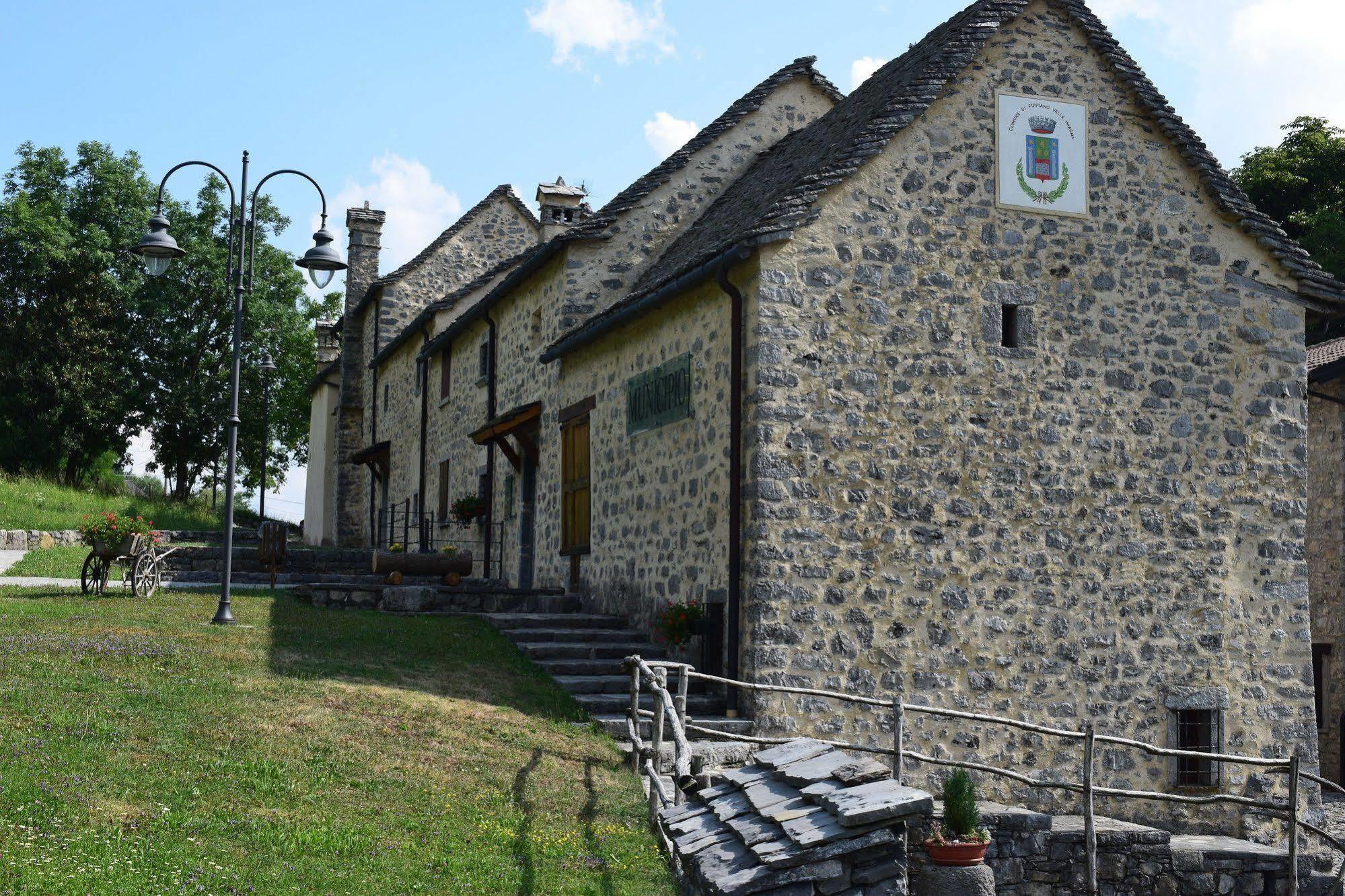 Albergo Canella Fuipiano Valle Imagna Buitenkant foto