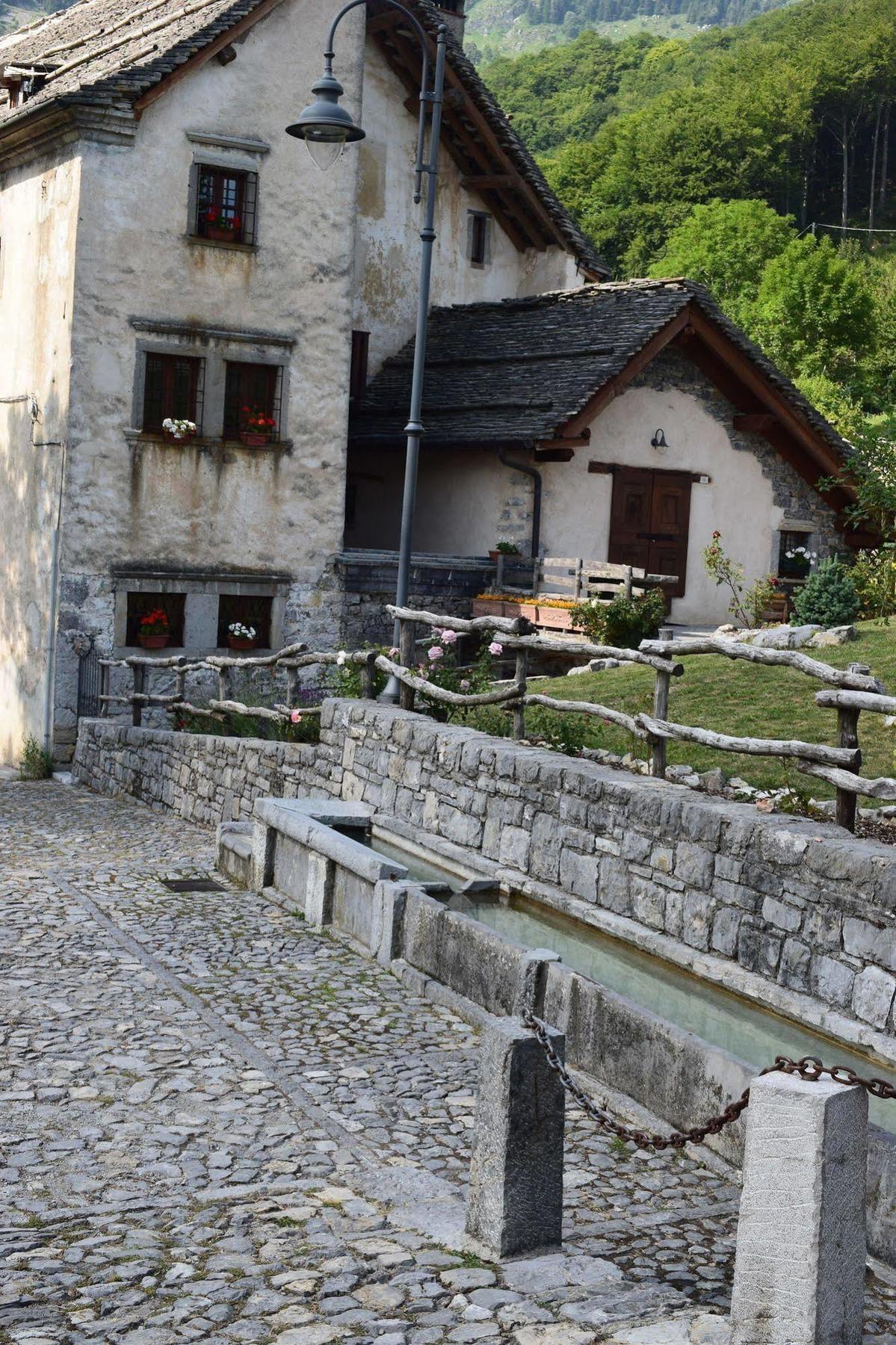 Albergo Canella Fuipiano Valle Imagna Buitenkant foto